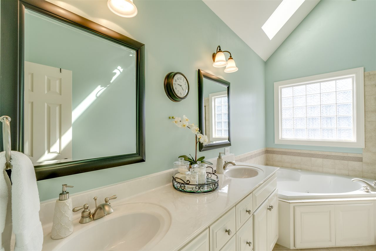 7905 Pine Timber Drive Raleigh, NC 27613 - Photo 13 of 19 Photo 13