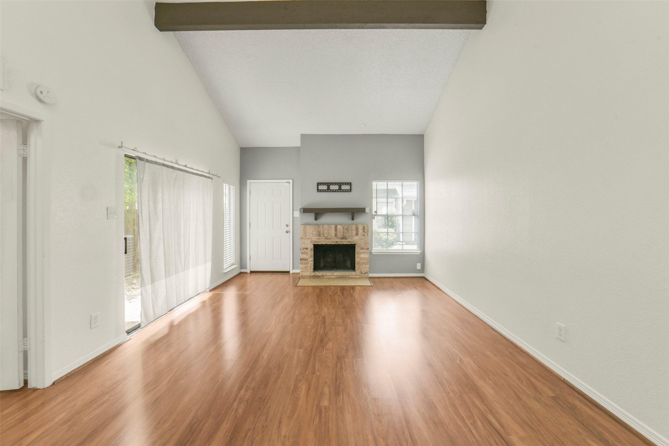 6333 Shadow Tree Drive Houston, TX 77035 - Photo 10 of 36