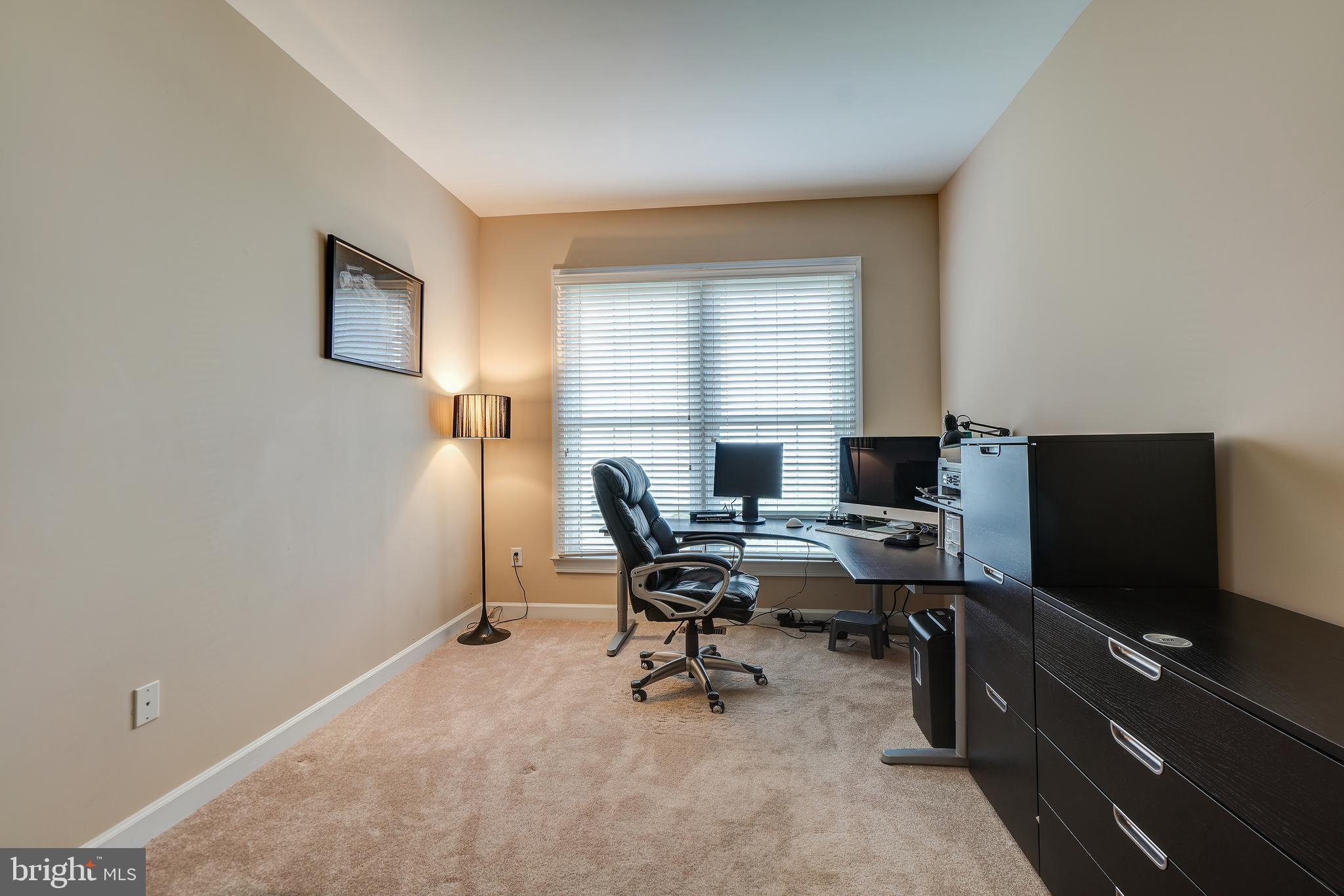 12108 Damson Drive North Potomac, MD 20878 - Photo 21 of 47 Main Level Office/Bedroom (no closet)