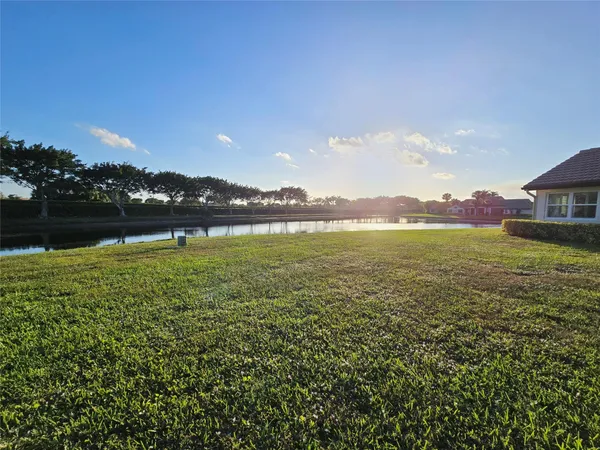 $182,500 | 8241 Bellwort Place, Unit 8241, Boynton Beach, FL 33472