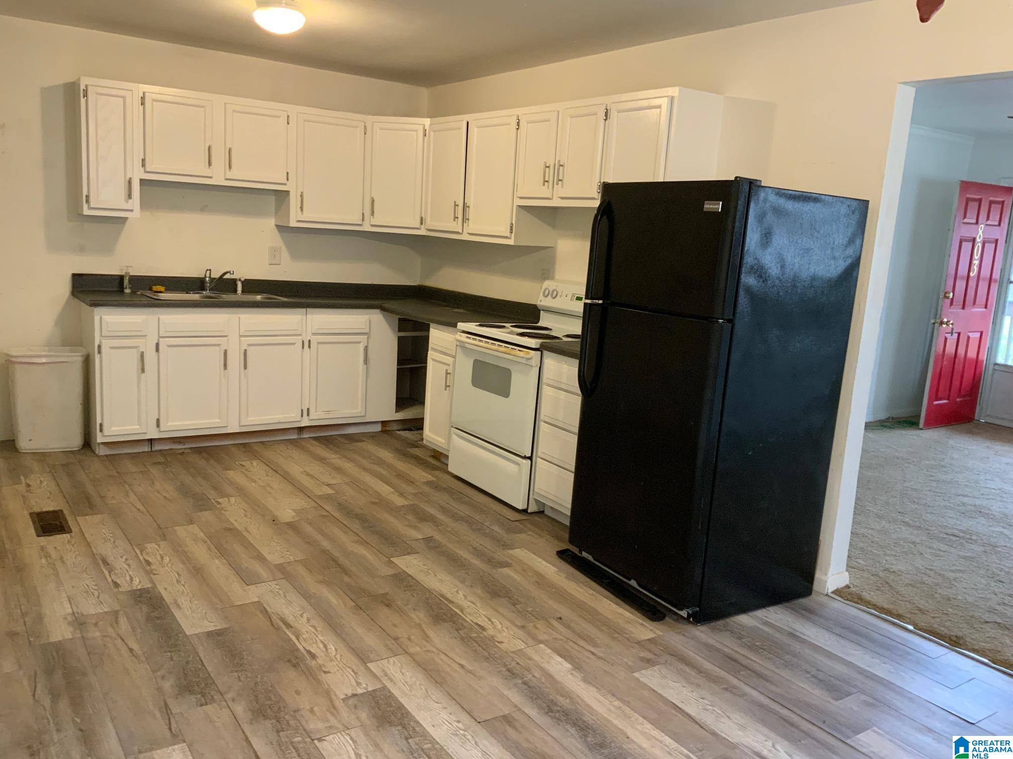 803 Walnut Street Bessemer, AL 35020 - Photo 3 of 9