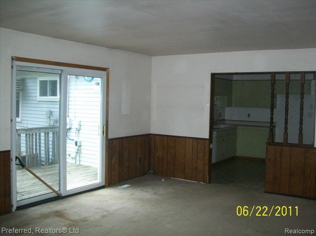 1120 Sigma Road Walled Lake, MI 48390 - Photo 19 of 24 Family Room