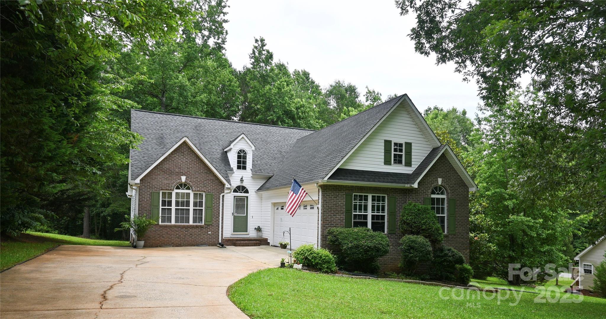 613 Stacy Ridge Road Gastonia, NC 28052 - Photo 3 of 41 Gallery Image 3