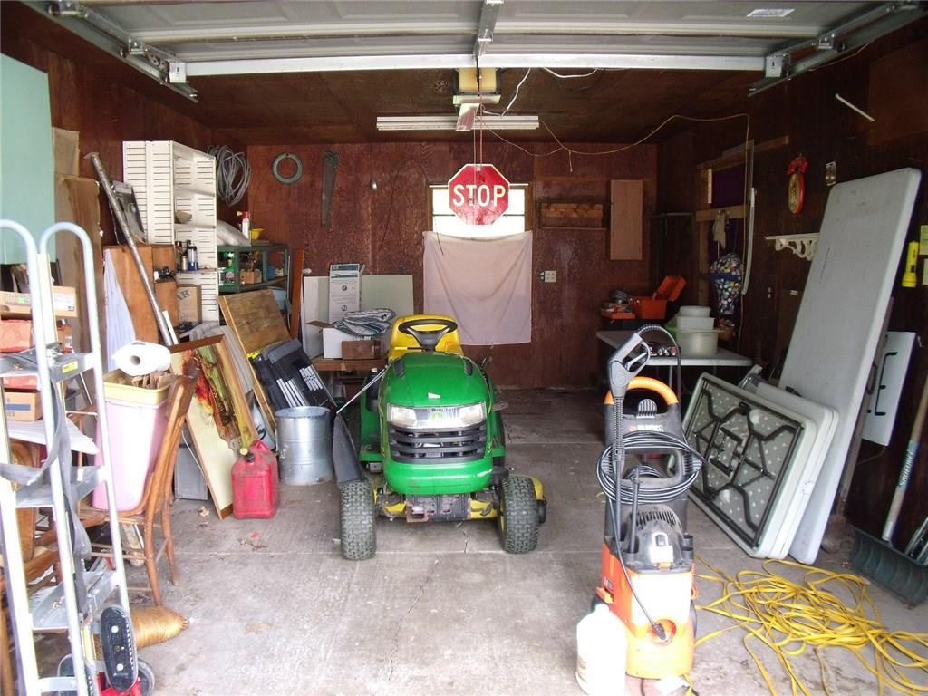 6414 Mendenhall Road Indianapolis, IN 46221 - Photo 11 of 11 Gallery Image 11