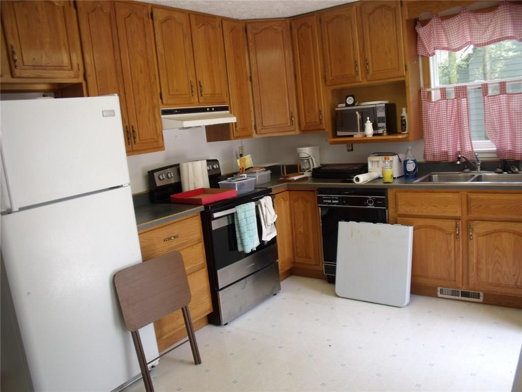6414 Mendenhall Road Indianapolis, IN 46221 - Photo 4 of 11 Gallery Image 4