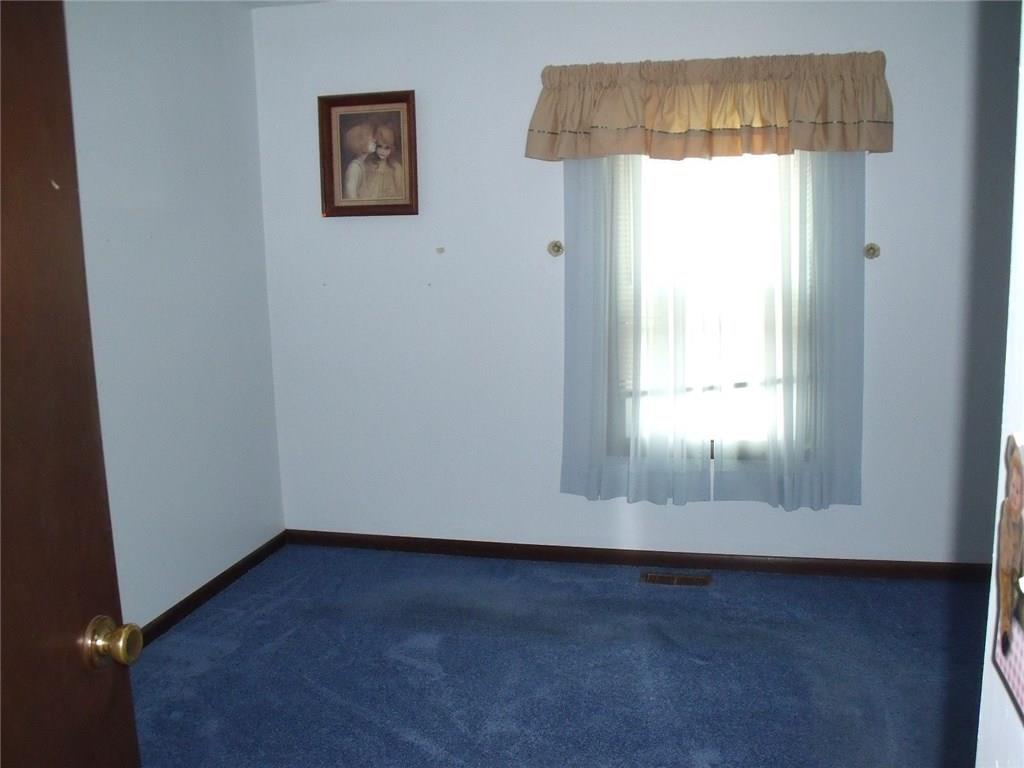 6414 Mendenhall Road Indianapolis, IN 46221 - Photo 7 of 11 Gallery Image 7