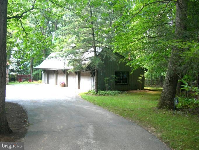 Garage 1