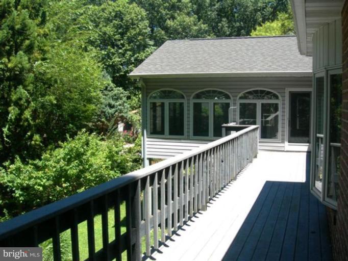 2102 Tufton Ridge Road Reisterstown, MD 21136 - Photo 21 of 30 Deck