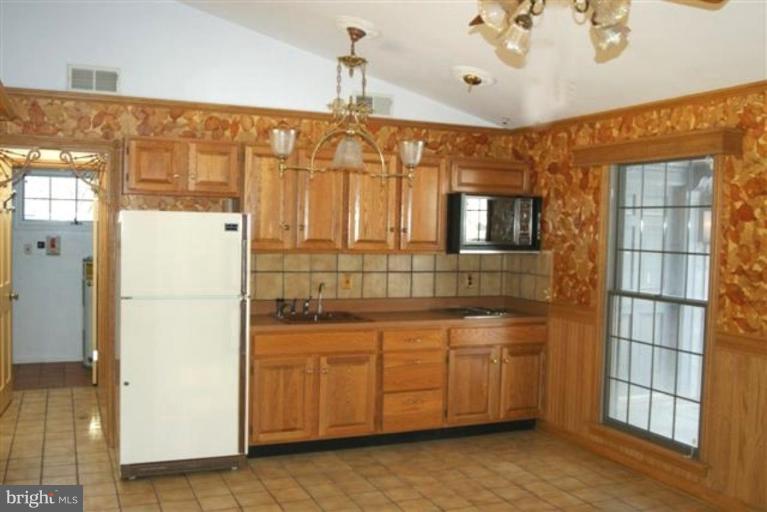 2102 Tufton Ridge Road Reisterstown, MD 21136 - Photo 23 of 30 Unique #1