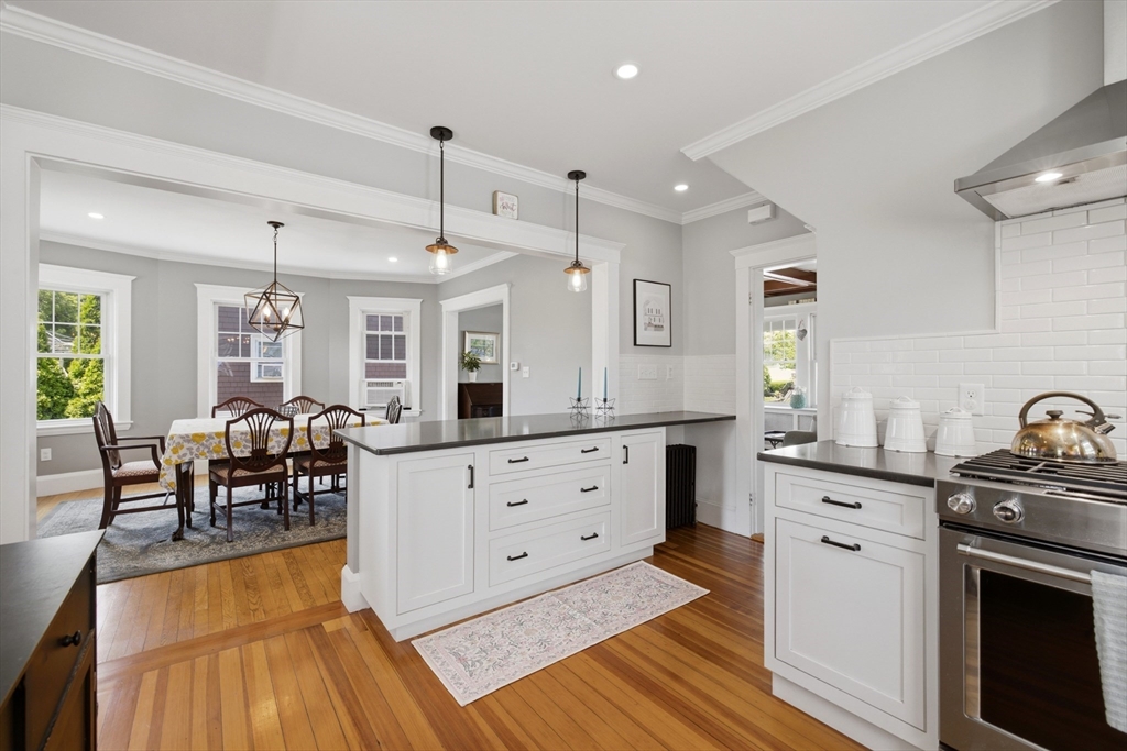 41 Buckingham Road Quincy, MA 02170 - Photo 10 of 23