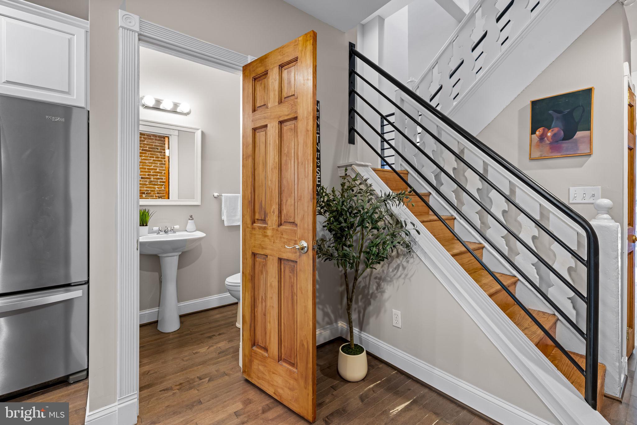 1607 Light Street Baltimore, MD 21230 - Photo 8 of 62