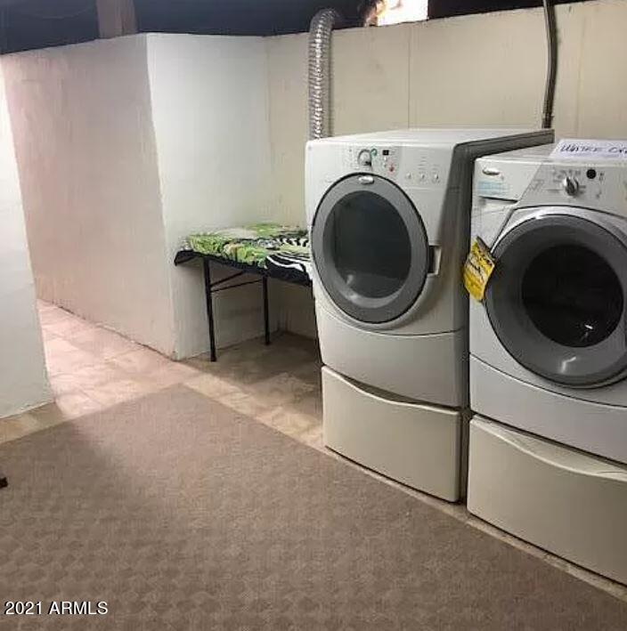 1565 East Cheery Lynn Road Phoenix, AZ 85014 - Photo 18 of 18 Laundry