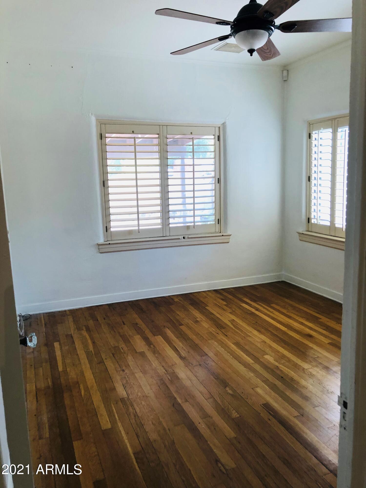 1565 East Cheery Lynn Road Phoenix, AZ 85014 - Photo 8 of 18 Bedroom 1 (2)
