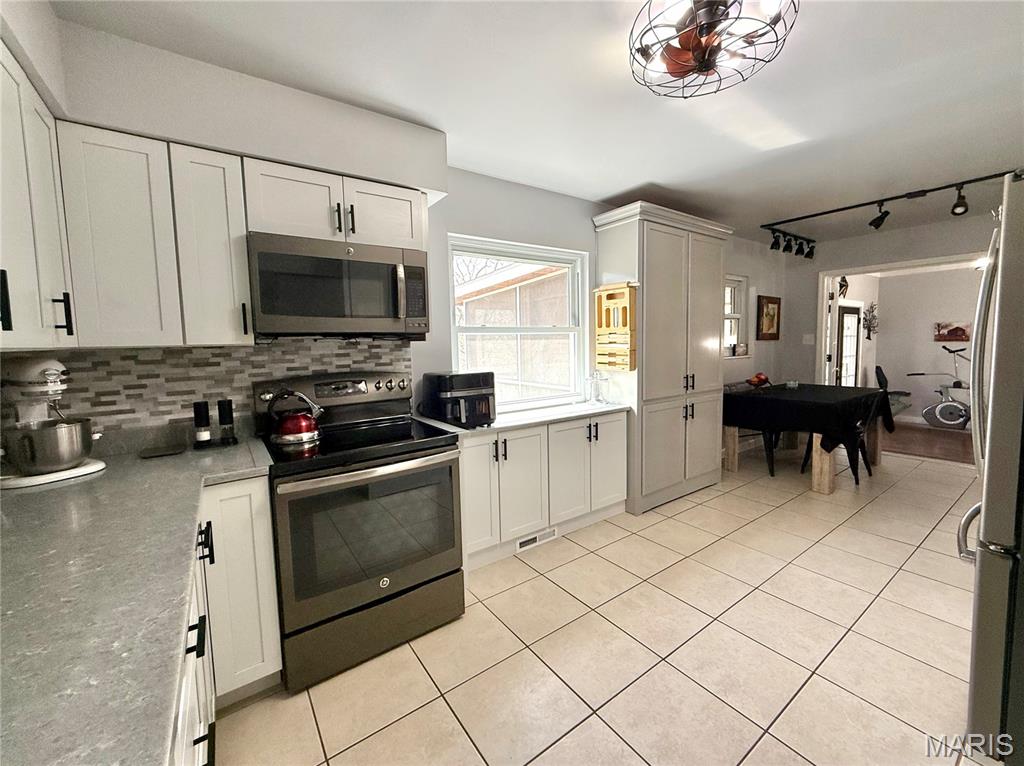 3600 Gary Arnold, MO 63010 - Photo 13 of 55