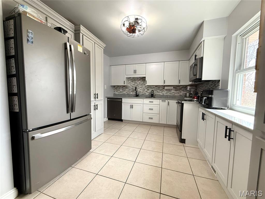 3600 Gary Arnold, MO 63010 - Photo 8 of 55