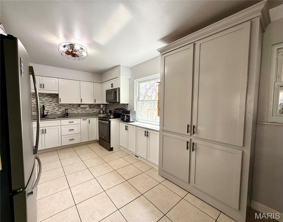 3600 Gary Arnold, MO 63010 - Photo 9 of 55