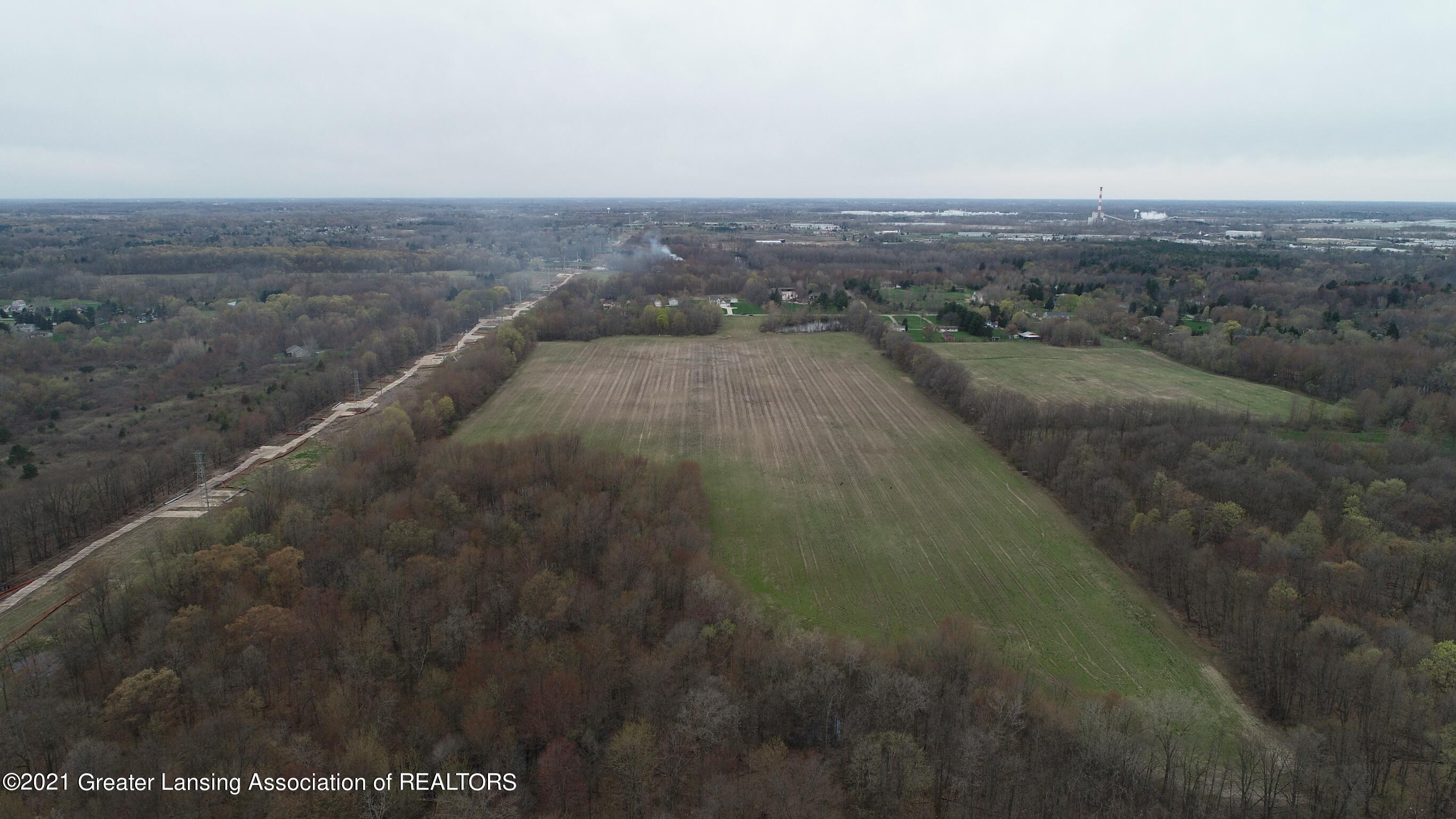 7640 Williams Road Lansing, MI 48911 - Photo 6 of 7 batch_DJI_0205