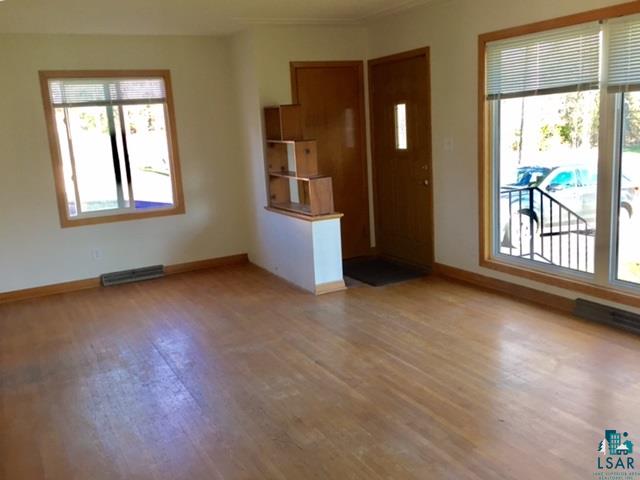 2207 Anderson Road Duluth, MN 55811 - Photo 3 of 16 Gallery Image 3