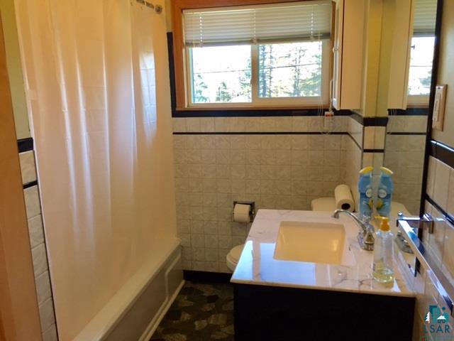 2207 Anderson Road Duluth, MN 55811 - Photo 10 of 16 Gallery Image 10