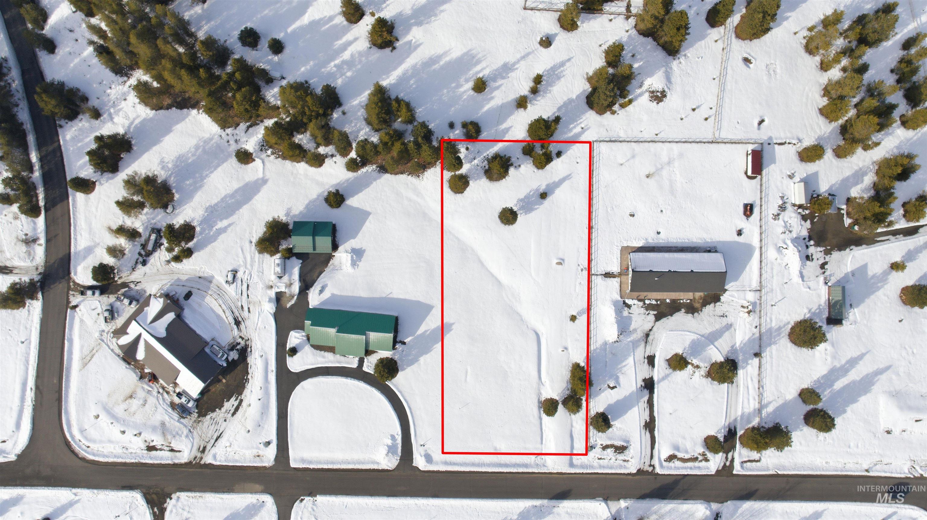 969 Valley View Lane McCall, ID 83638 - Photo 3 of 13 Aerial view of property's location with property boundaries highlighted
