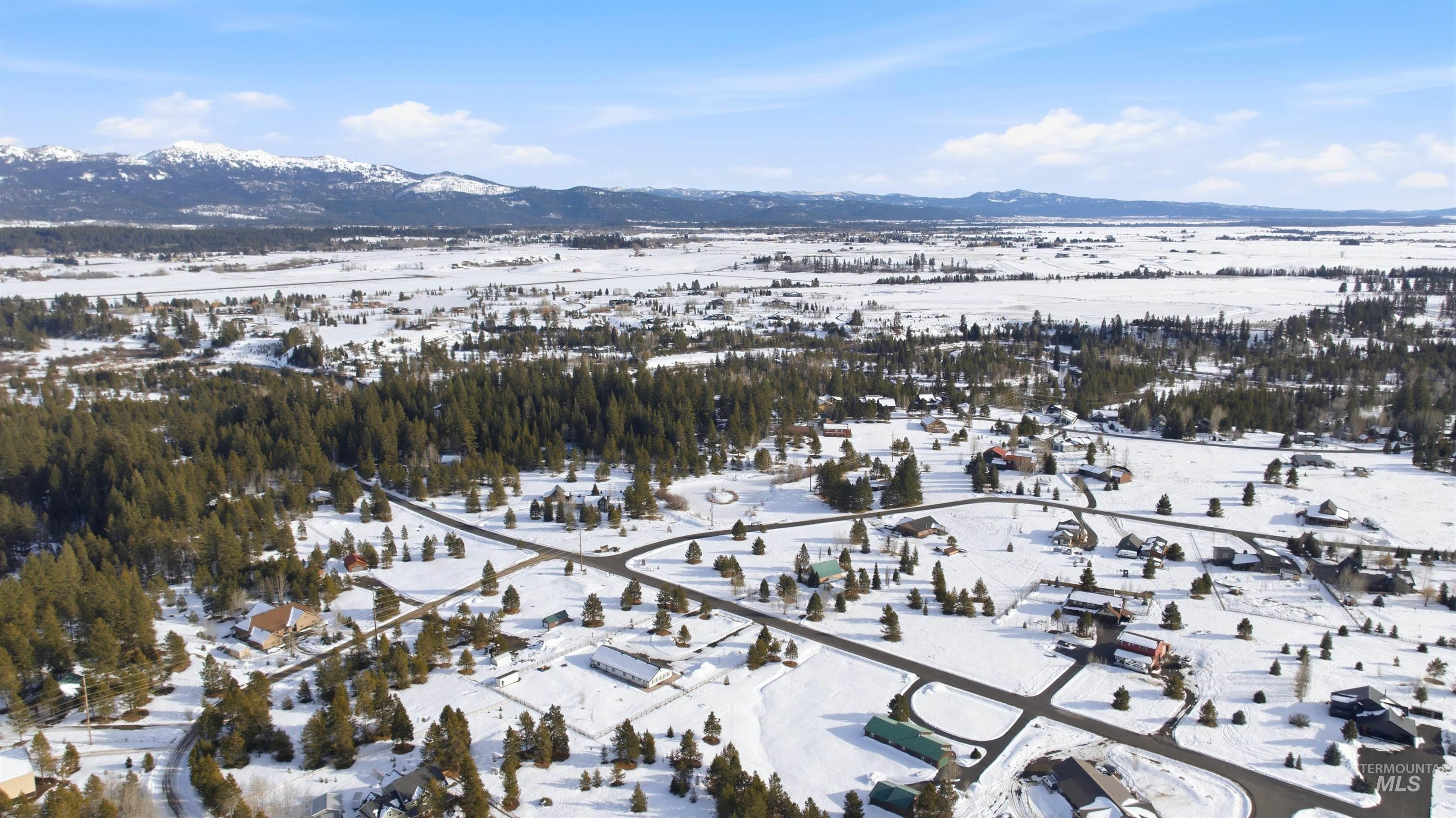 969 Valley View Lane McCall, ID 83638 - Photo 5 of 13 Snowy aerial view with a mountain view