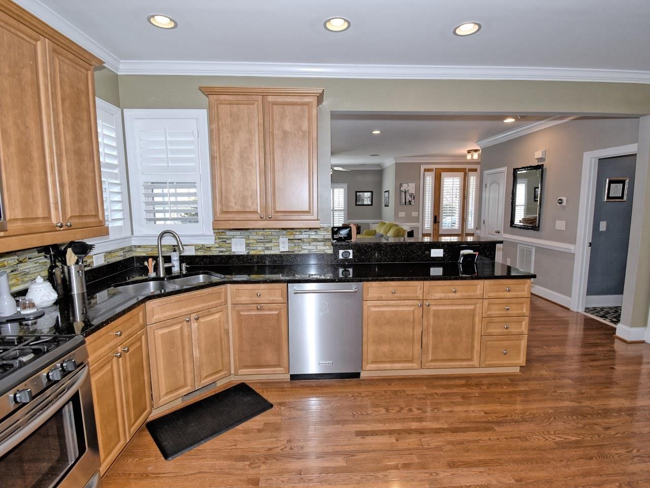 1225 North Blount Street Raleigh, NC 27604 - Photo 10 of 34 Photo 10