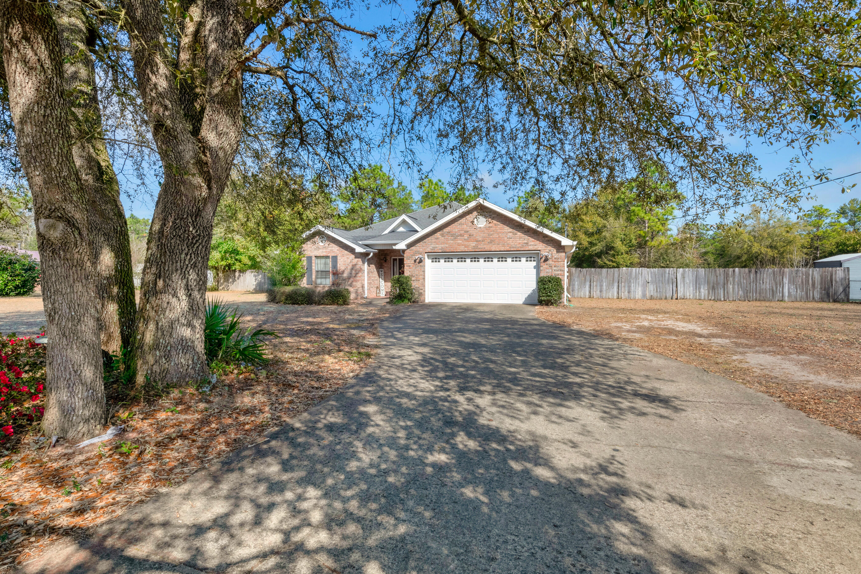 4802 Young Road Crestview, FL 32539 - Photo 2 of 27 Front 4