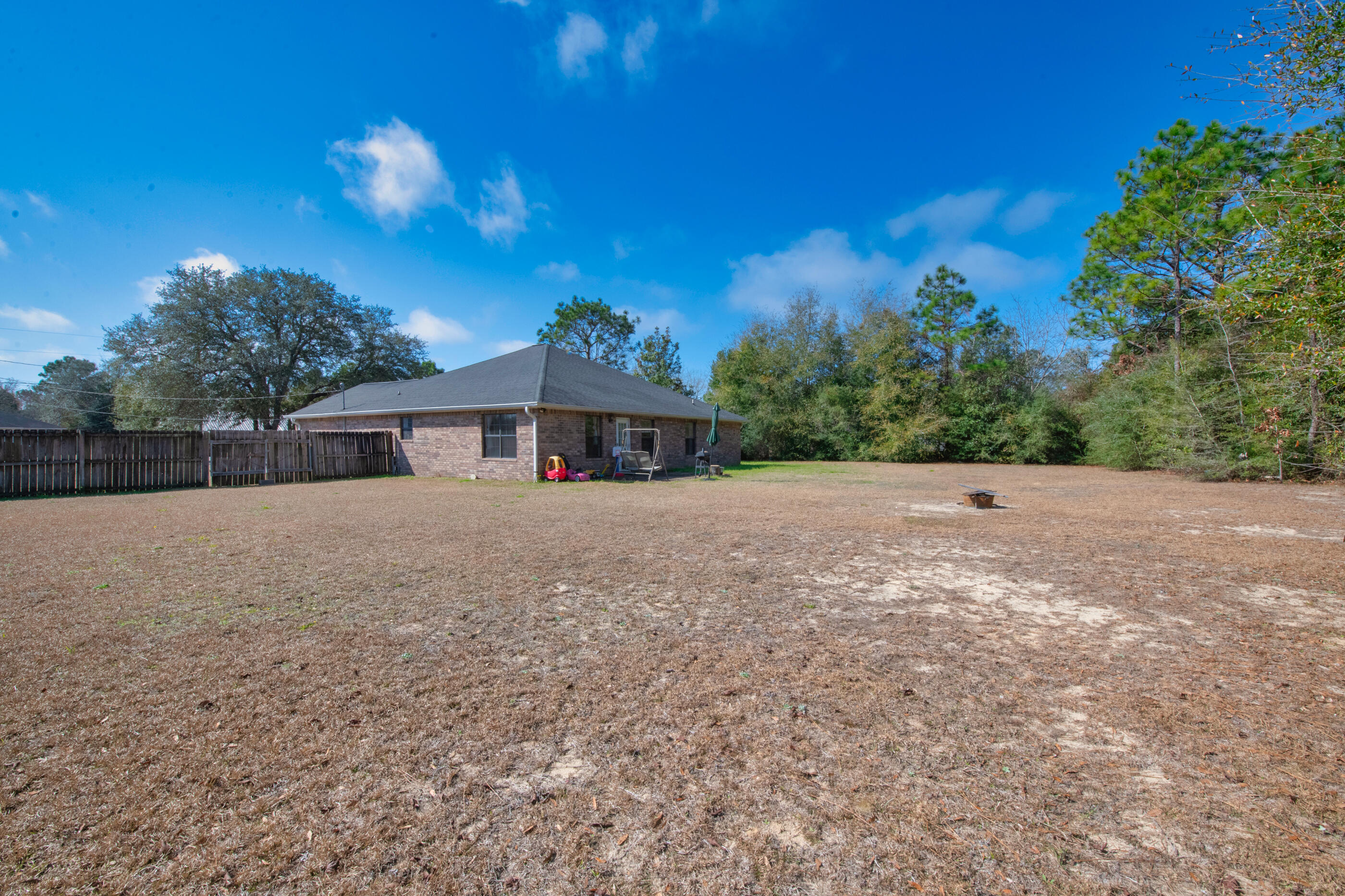 4802 Young Road Crestview, FL 32539 - Photo 24 of 27 Back 3