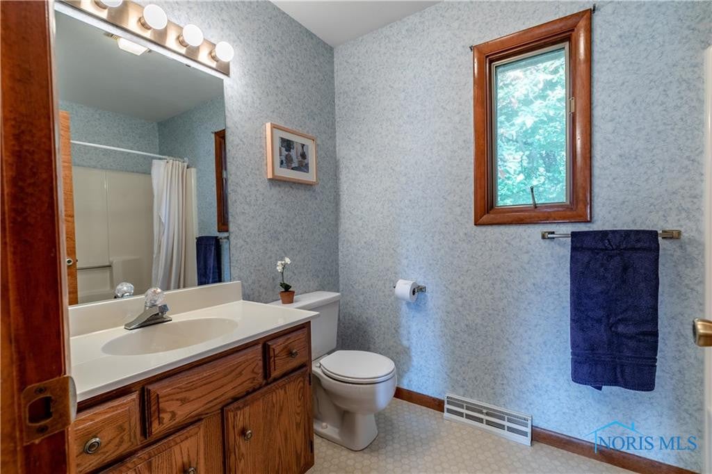 7570 Kings Run Road Sylvania, OH 43560 - Photo 38 of 50 Gallery Image 38