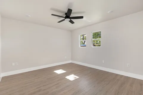 $470,000 | 10101 Woodhaven Drive, Austin, TX 78753