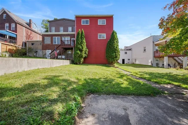 $185,000 | 107 Cavitt Avenue, Trafford, PA 15085