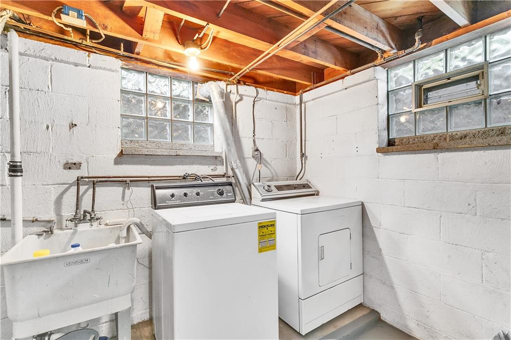 3 Woodland Road McKees Rocks, PA 15136 - Photo 20 of 24 Gallery Image 20