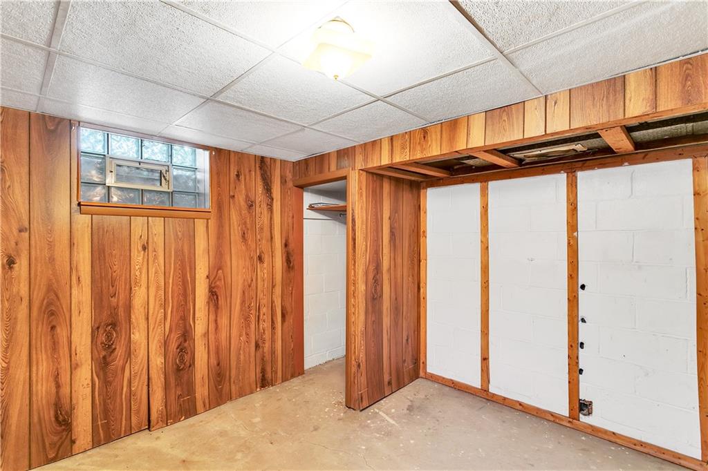 3 Woodland Road McKees Rocks, PA 15136 - Photo 21 of 24 Gallery Image 21