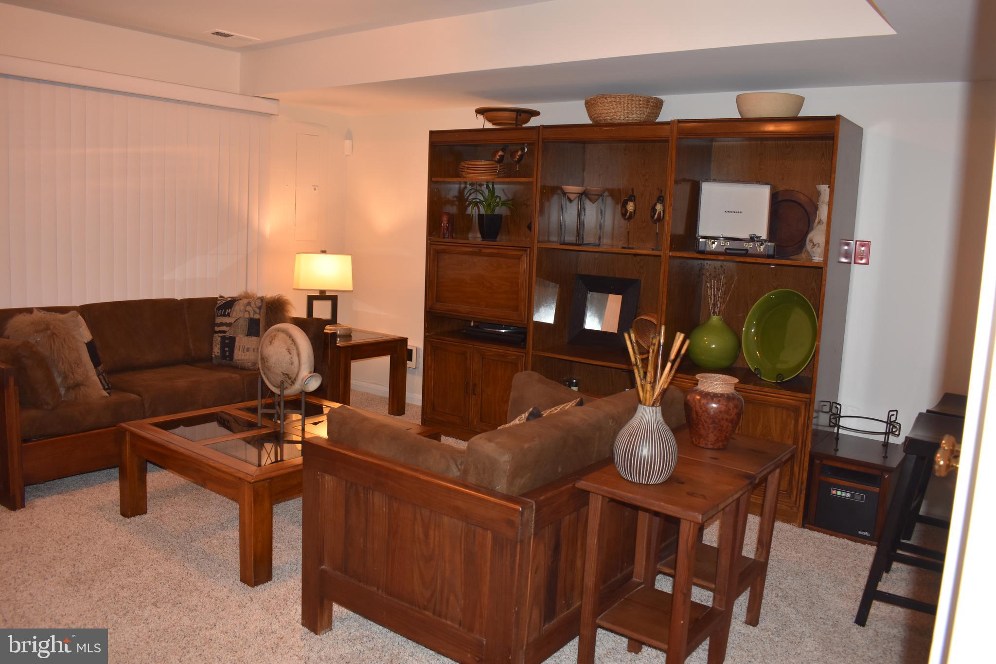 6411 Knapsack Lane Centreville, VA 20121 - Photo 41 of 63