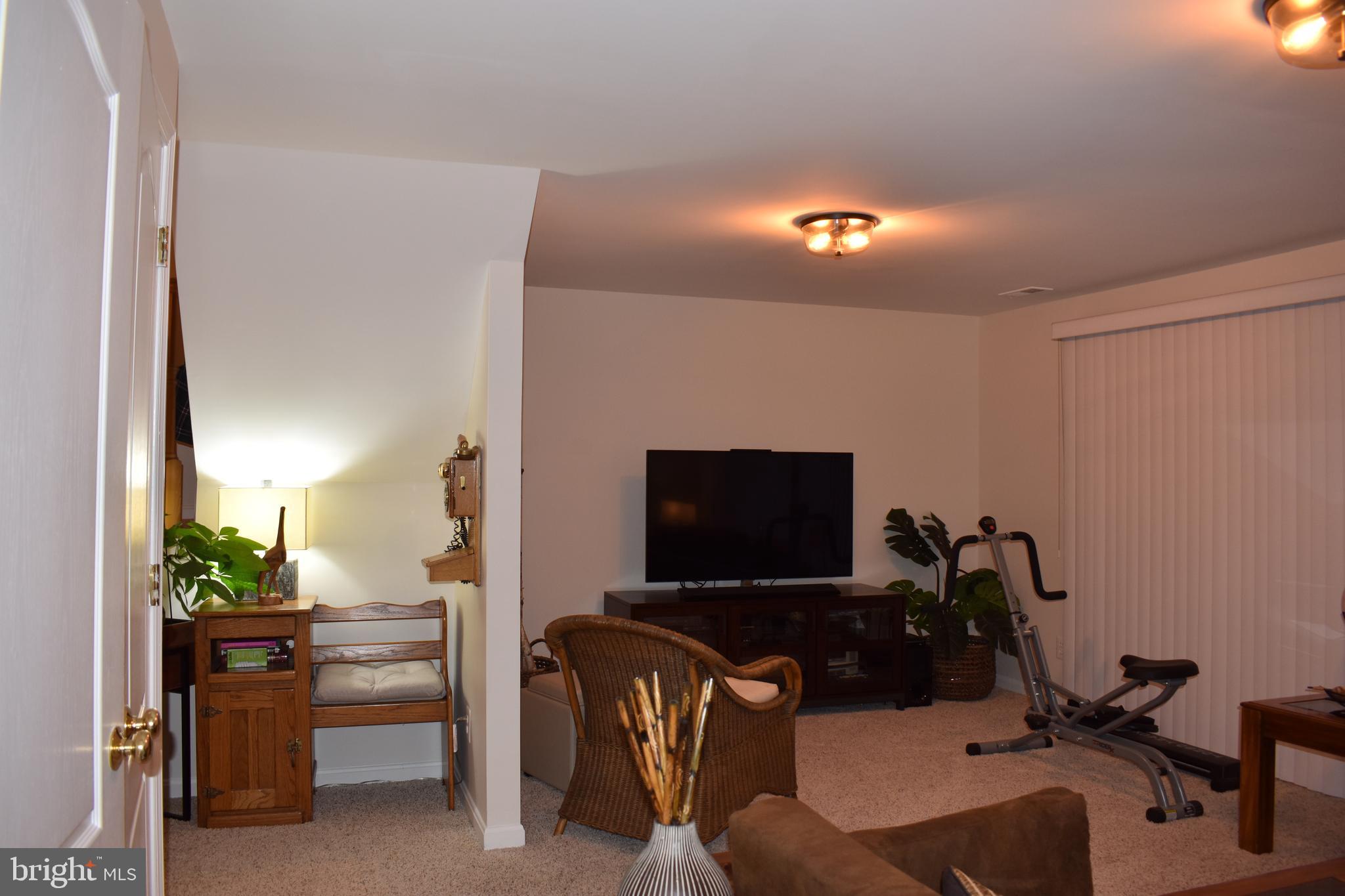 6411 Knapsack Lane Centreville, VA 20121 - Photo 43 of 63