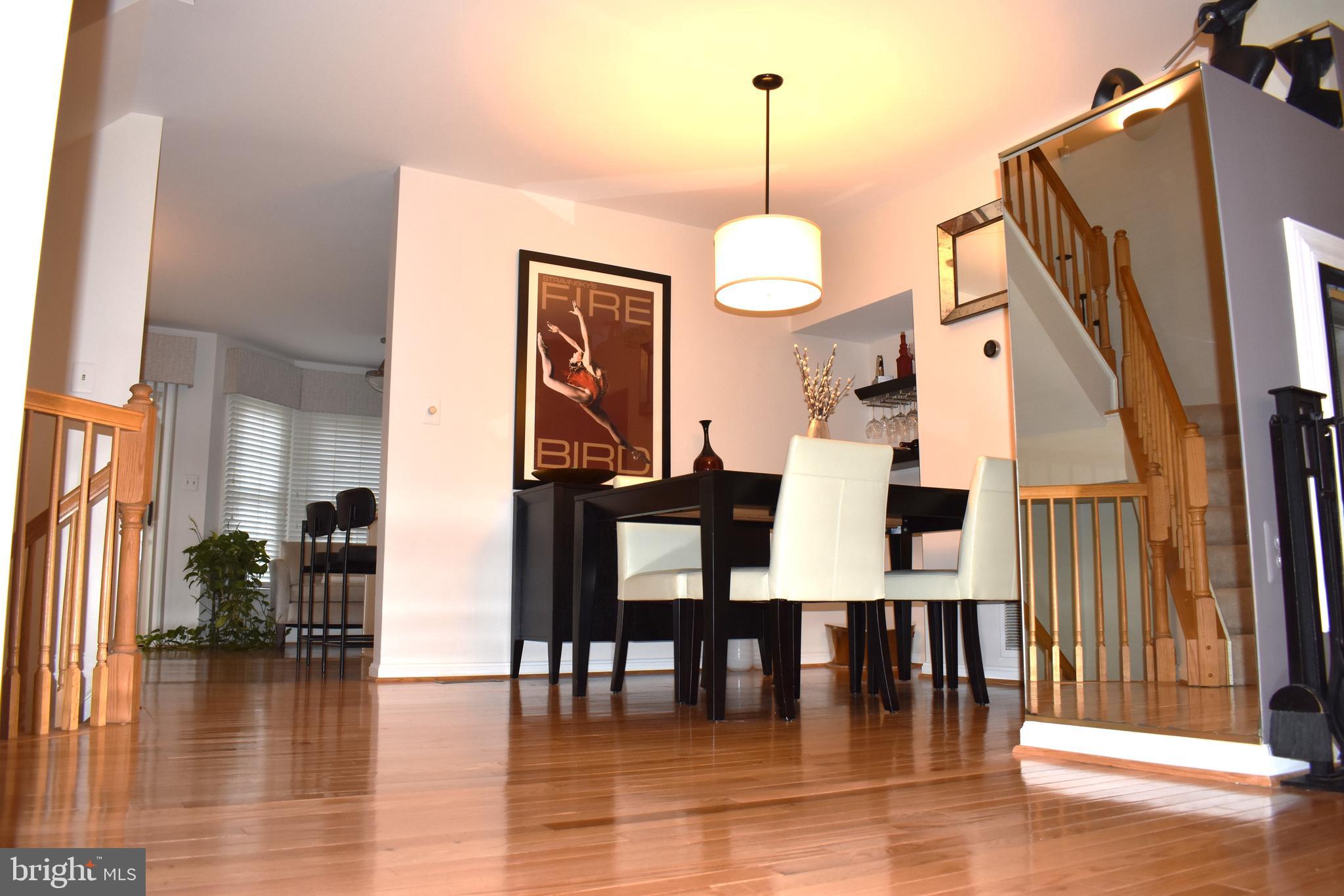 6411 Knapsack Lane Centreville, VA 20121 - Photo 8 of 63