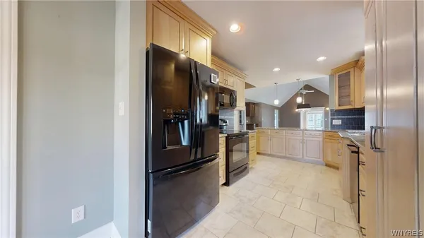 $549,900 | 197 Bering Avenue, Tonawanda, NY 14223