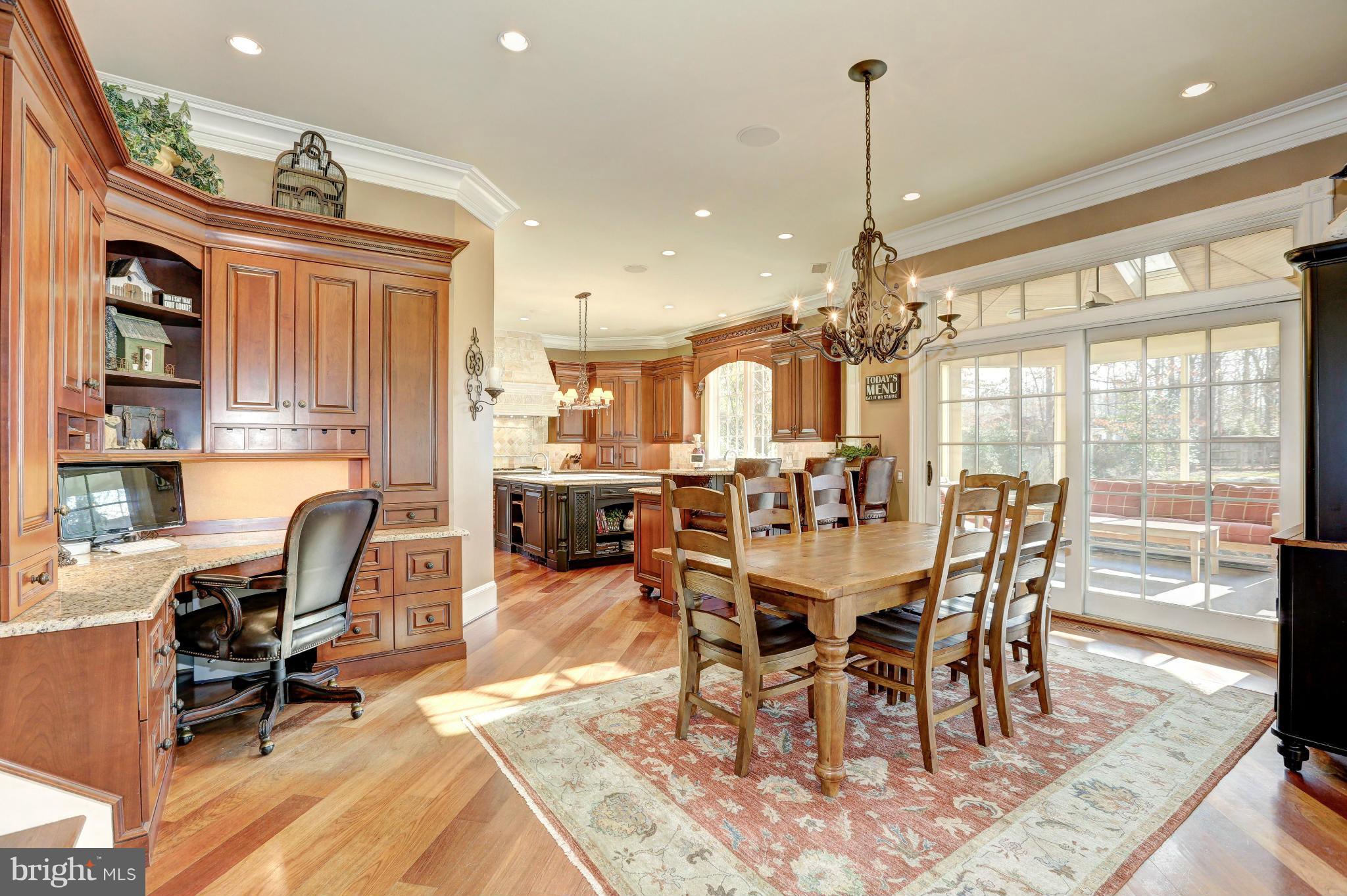 7004 Darby Road Bethesda, MD 20817 - Photo 11 of 30 Breakfast Room