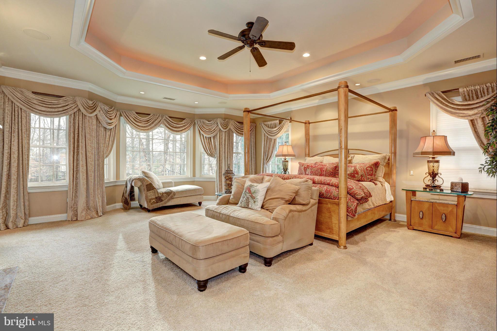 7004 Darby Road Bethesda, MD 20817 - Photo 16 of 30 Bedroom (Master)