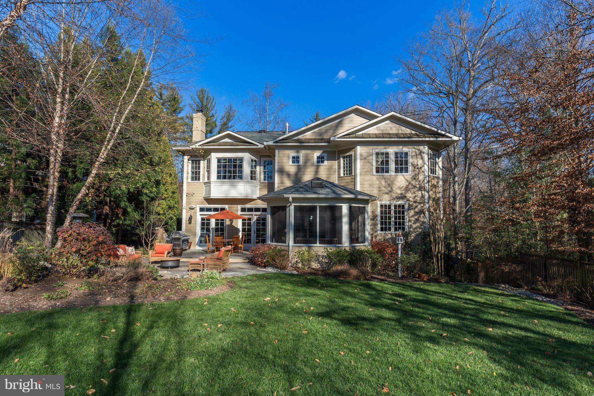 7004 Darby Road Bethesda, MD 20817 - Photo 29 of 30 Exterior (Rear)