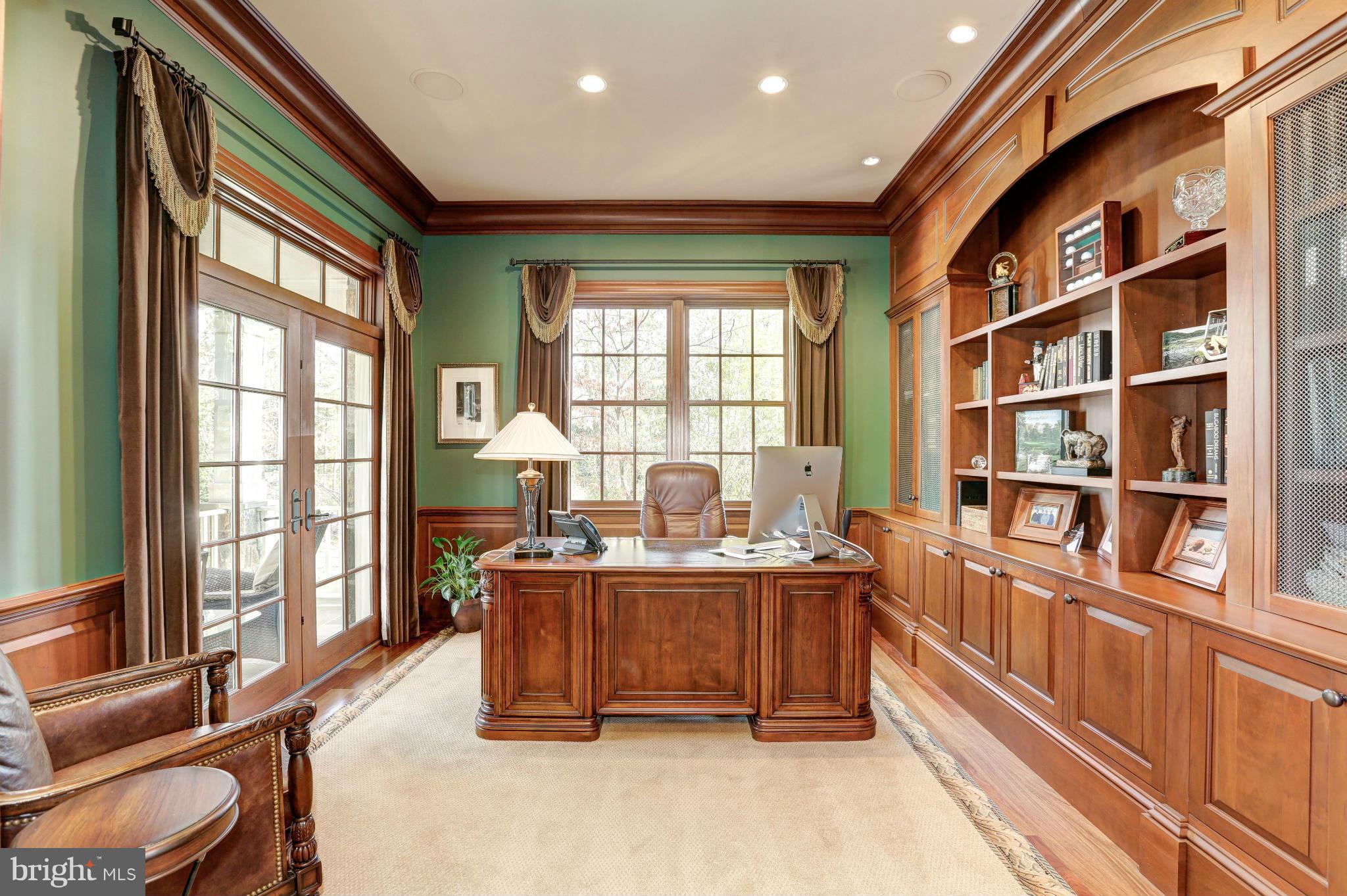 7004 Darby Road Bethesda, MD 20817 - Photo 4 of 30 Library