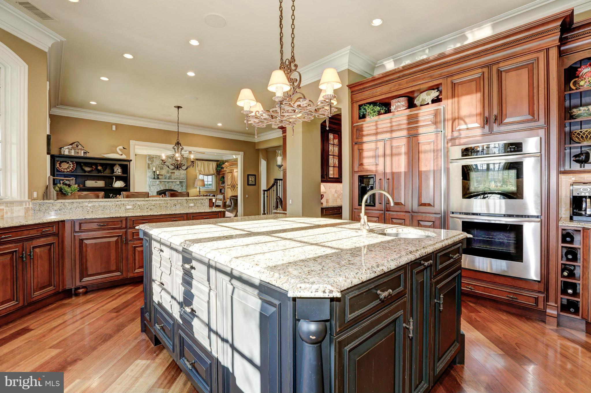 7004 Darby Road Bethesda, MD 20817 - Photo 9 of 30 Kitchen