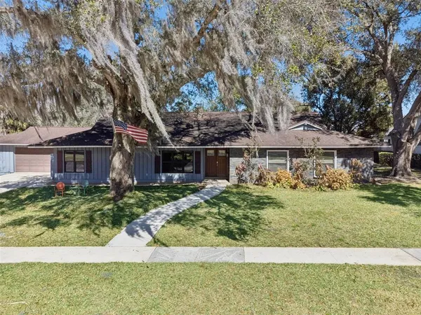 $895,000 | 8937 Easterling Drive, Orlando, FL 32819