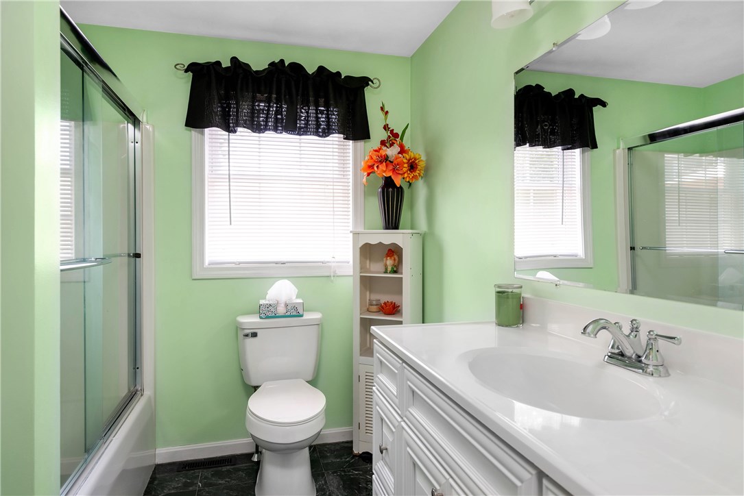 33 Baxter Street Woonsocket, RI 02895 - Photo 19 of 30
