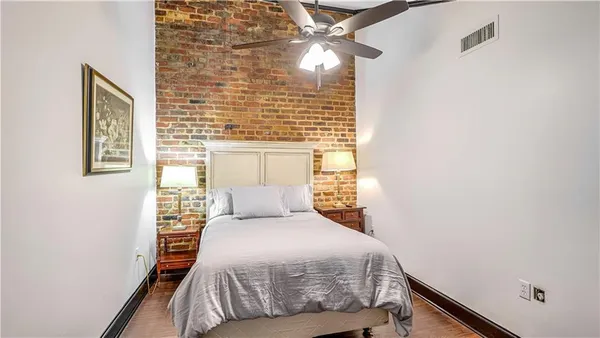$2,299 | 922 Chartres Street, Unit D, New Orleans, LA 70116