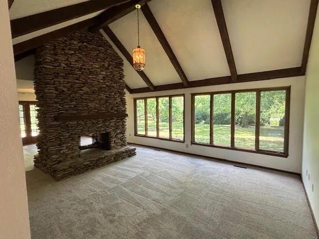 $220,000 | 603 Lakeside Court, Girard, KS 66743