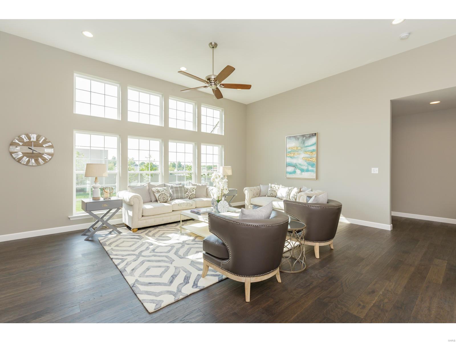 407 Gatehouse Circle O'Fallon, MO 63385 - Photo 2 of 26