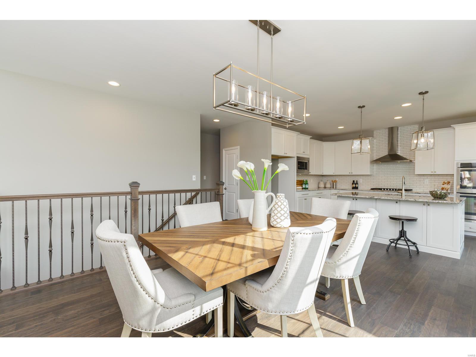 407 Gatehouse Circle O'Fallon, MO 63385 - Photo 4 of 26