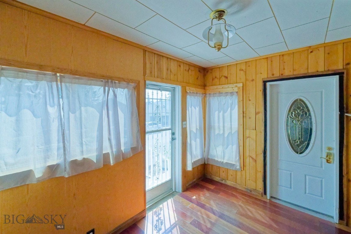 935 Hornet Street Butte, MT 59701 - Photo 2 of 18 Gallery Image 2