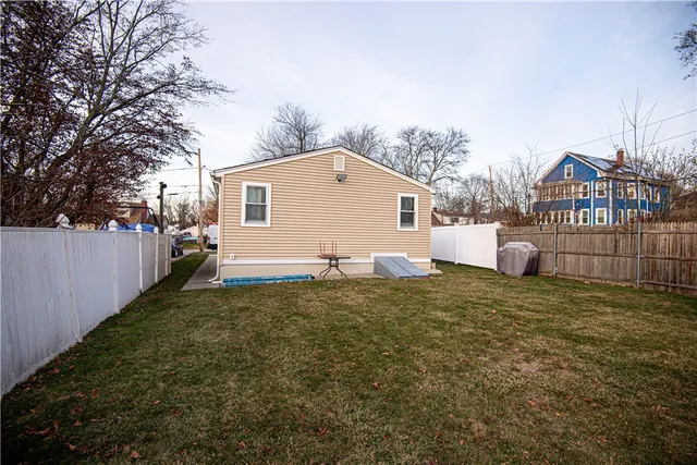 $370,000 | 6 Alden Street, Providence, RI 02909